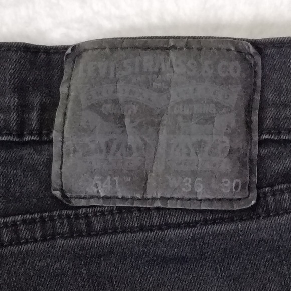Levis 541 Athletic Fit Black Dark Wash Jeans Men's W36 L30 Fits 38x28 - Picture 7 of 13